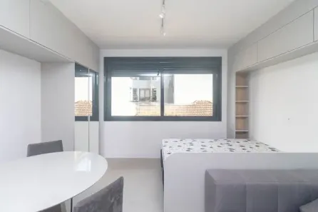 Apartamento com 1 Quarto para alugar, 25m² no Mont Serrat, Porto Alegre