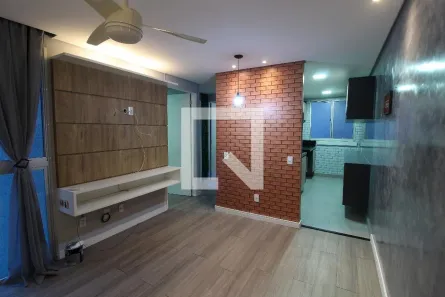 Apartamento com 2 Quartos à venda, 44m² no Parque Ipê, São Paulo