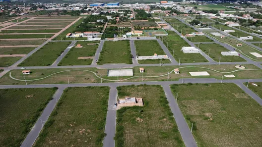 Lote/Terreno à venda, 140m² no Novo Horizonte, Feira de Santana