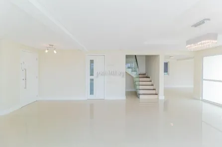 Cobertura com 4 Quartos para alugar, 218m² no Mossunguê, Curitiba