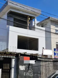Casa com 3 Quartos à venda, 186m² no Embaré, Santos