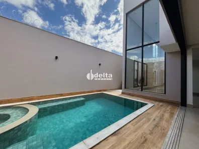 Casa com 3 Quartos à venda, 286m² no Nova Uberlândia, Uberlândia
