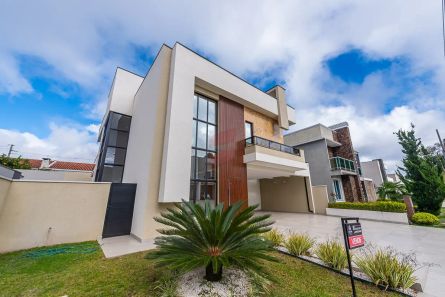 Casa de Condomínio com 3 Quartos à venda, 200m² no Vila São Tiago, Piraquara