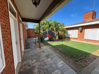 Casa com 4 Quartos à venda, 482m² no Centro, Araras