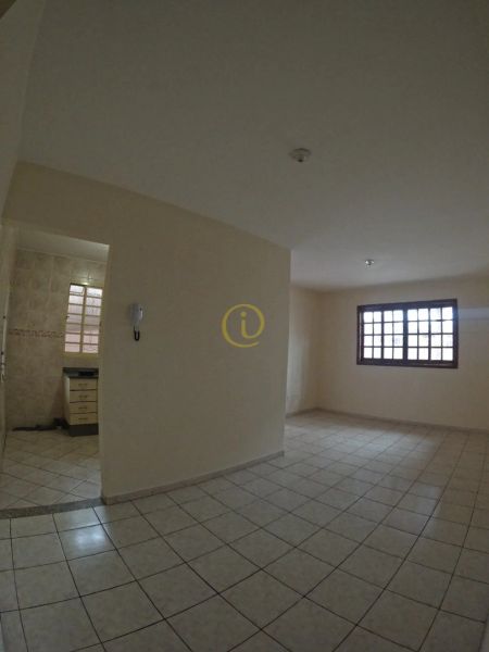 Casa com 3 quartos — Castelo, Belo Horizonte