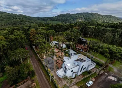 Imóvel Comercial com 6 Quartos à venda, 712m² no Caracol, Canela