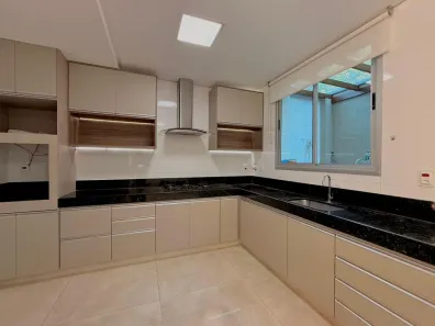 Casa de Condomínio com 3 Quartos à venda, 164m² no Camilo Alves, Contagem