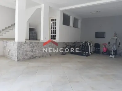 Sobrado com 3 Quartos à venda, 305m² no Centro, Tremembé