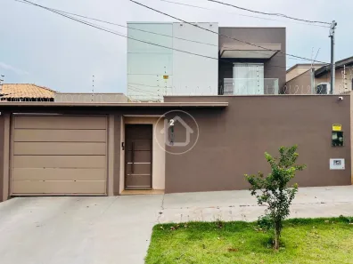 Sobrado com 3 Quartos à venda, 226m² no Vila Vilas Boas, Campo Grande