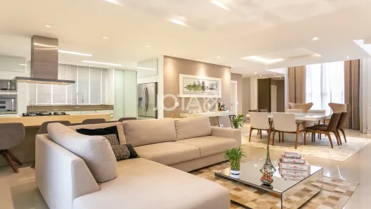 Casa de Condomínio com 3 Quartos para alugar, 309m² no Portão, Curitiba
