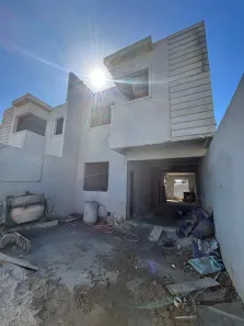 Casa com 4 Quartos à venda, 220m² no Riviera Fluminense, Macaé