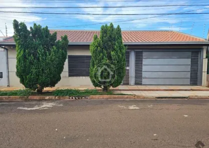 Casa com 4 Quartos à venda, 245m² no Sobrinho, Campo Grande