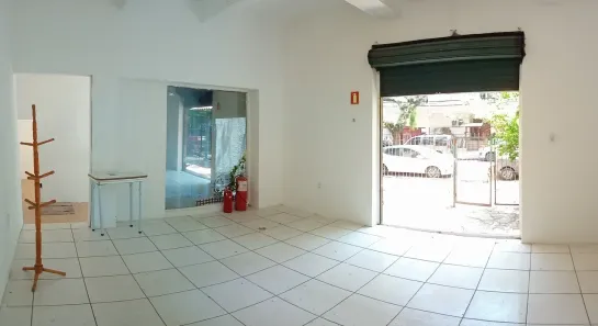 Ponto Comercial com 3 Quartos para alugar, 70m² no Azenha, Porto Alegre