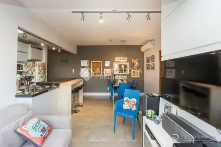Apartamento com 3 Quartos à venda, 81m² no Passo da Areia, Porto Alegre
