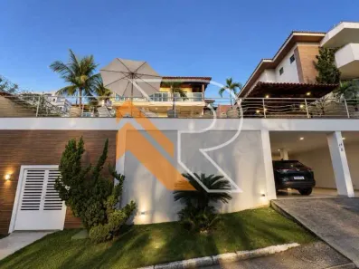 Casa de Condomínio com 4 Quartos à venda, 445m² no Camboinhas, Niterói