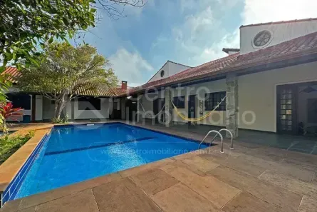 Casa com 3 Quartos à venda, 297m² no Balneario São João Batista, Peruíbe