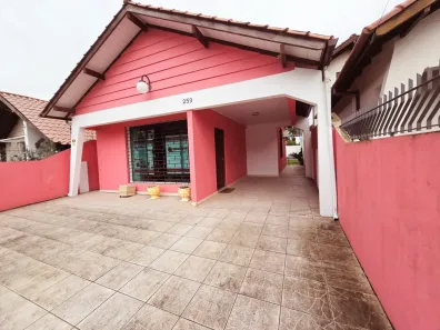 Casa com 2 Quartos à venda, 130m² no Balneário, Florianópolis
