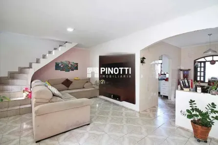 Sobrado com 5 Quartos à venda, 200m² no Taboão, São Bernardo do Campo