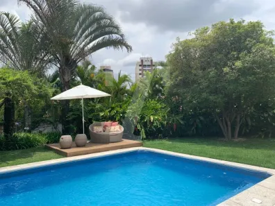Casa com 4 Quartos à venda, 425m² no Caxingui, São Paulo