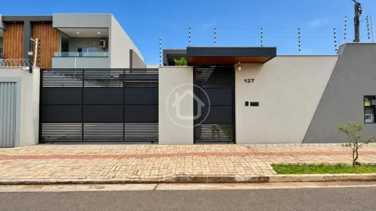 Casa com 3 Quartos à venda, 238m² no Jardim TV Morena, Campo Grande