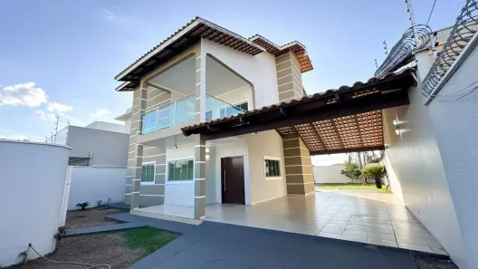 Sobrado com 4 Quartos à venda, 252m² no Plano Diretor Sul, Palmas