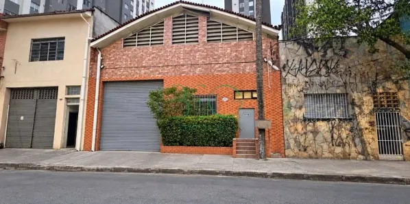 Galpão/Depósito/Armazém à venda, 670m² no Belenzinho, São Paulo