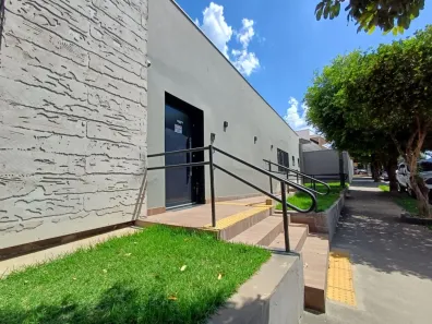 Sala Comercial à venda, 220m² no Jardim Santa Catarina, São José do Rio Preto