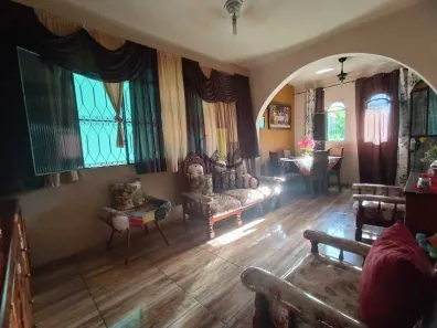 Casa com 4 Quartos à venda, 250m² no Padre Miguel, Rio de Janeiro