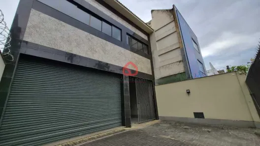 Prédio Comercial à venda, 1050m² no Taquara, Rio de Janeiro