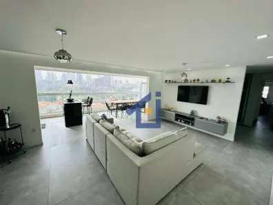 Apartamento com 3 Quartos à venda, 157m² no Vila Regente Feijó, São Paulo
