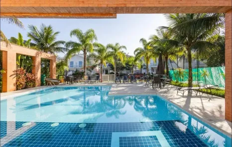 Casa de Condomínio com 5 Quartos à venda, 131m² no Maresias, São Sebastião