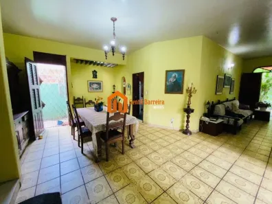 Casa com 3 Quartos à venda, 220m² no Cocó, Fortaleza