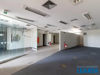 Ponto Comercial para alugar, 180m² no Alto de Pinheiros, São Paulo