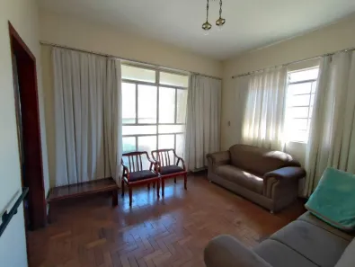 Casa com 3 Quartos à venda, 218m² no Barreiro, Belo Horizonte