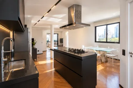 Apartamento com 3 Quartos à venda, 103m² no Cabral, Curitiba