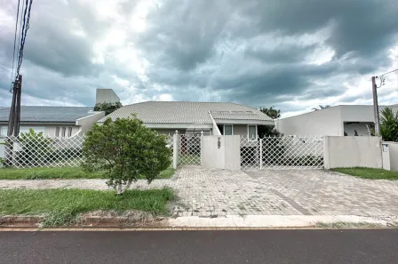 Casa com 3 Quartos à venda, 510m² no Vila Isabel, Pato Branco