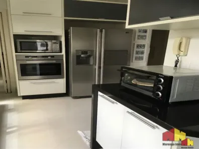 Apartamento com 3 Quartos para alugar, 210m² no Vila Gomes Cardim, São Paulo