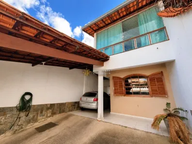 Casa com 3 Quartos à venda, 180m² no São João Batista (Venda Nova), Belo Horizonte