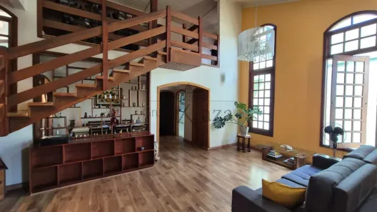 Casa com 5 Quartos à venda, 248m² no Vila Pinheiro, Jacareí