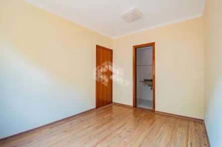 Casa de Condomínio com 3 Quartos para alugar, 254m² no Vila Assunção, Porto Alegre