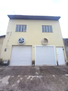 Casa com 2 Quartos para alugar, 160m² no São Sebastião, Teresina