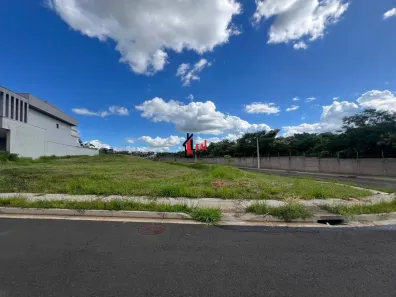 Lote/Terreno à venda, 636m² no Residencial Bourbon Parc, Presidente Prudente