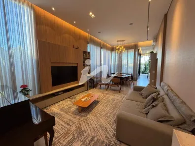 Casa com 3 Quartos à venda, 242m² no Granja Marileusa, Uberlândia