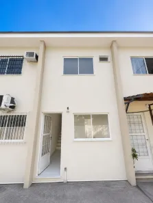 Casa com 2 Quartos à venda, 60m² no Laranjal, São Gonçalo