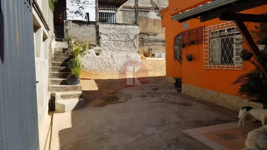 Casa com 4 Quartos à venda, 360m² no Califórnia, Belo Horizonte