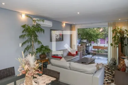 Casa com 3 Quartos à venda, 160m² no Vila Romana, São Paulo