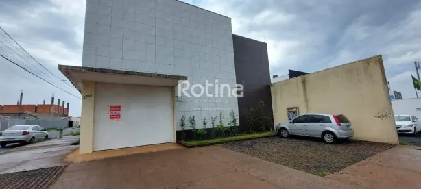 Ponto Comercial para alugar, 280m² no Alto Umuarama, Uberlândia