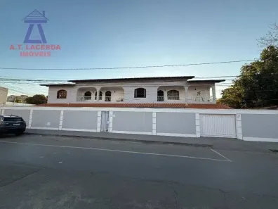 Casa com 5 Quartos para alugar, 300m² no Melo, Montes Claros