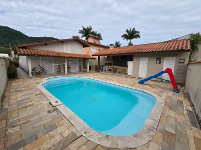 Casa de Condomínio com 3 Quartos à venda, 384m² no Mar Verde II, Caraguatatuba