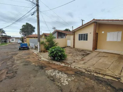 Casa de Condomínio com 2 Quartos à venda, 80m² no Mata do Jacinto, Campo Grande